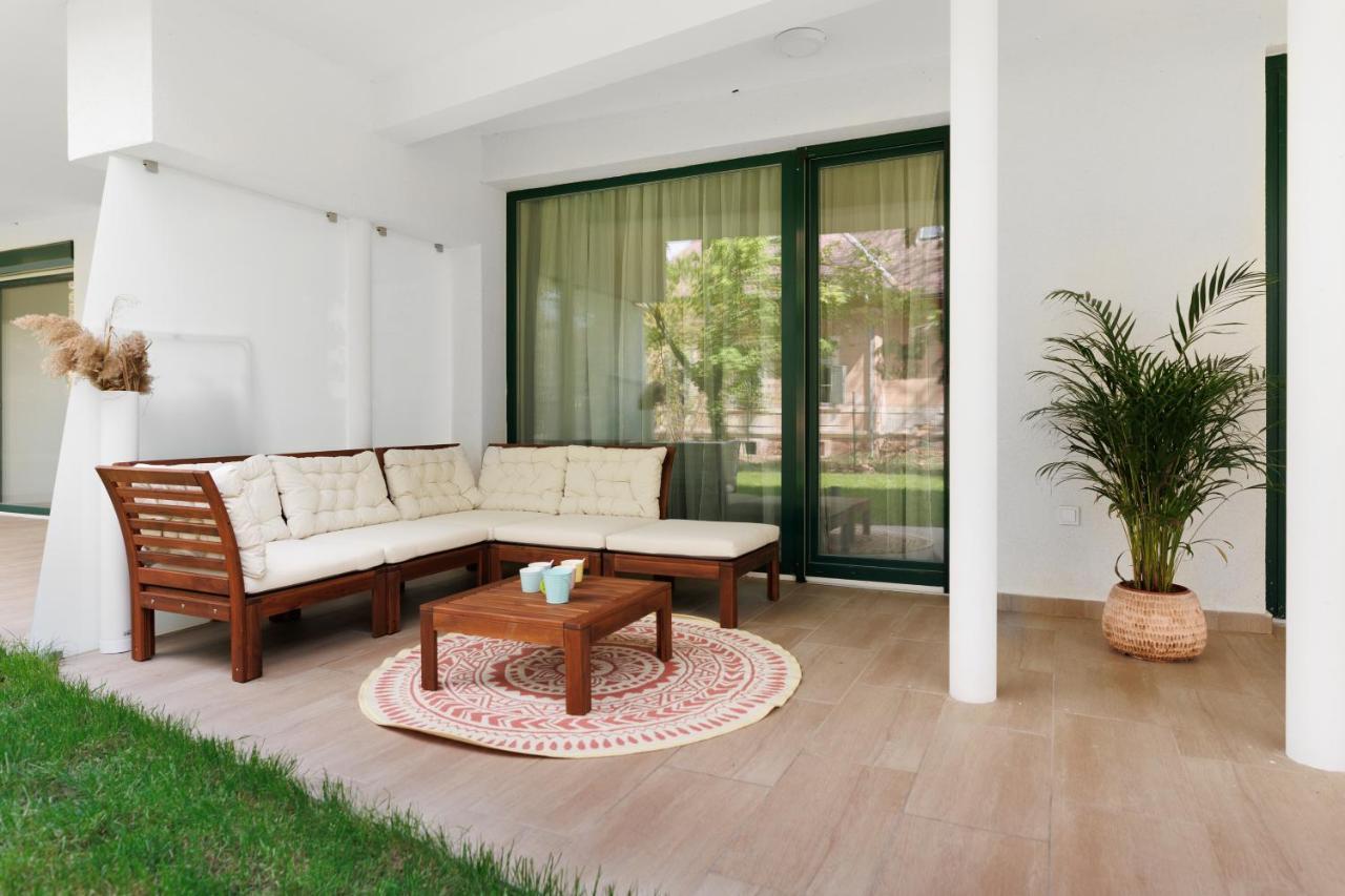 Villa Bauhaus Wellness Apartman Fsz. 3 شيوفوك المظهر الخارجي الصورة